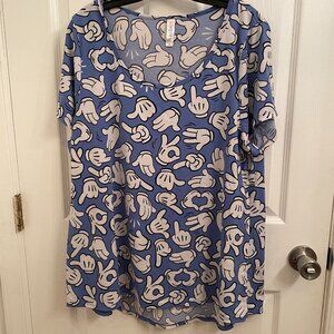 Lularoe Classic Disney Mickey Mouse Hands Tee Size 2XL